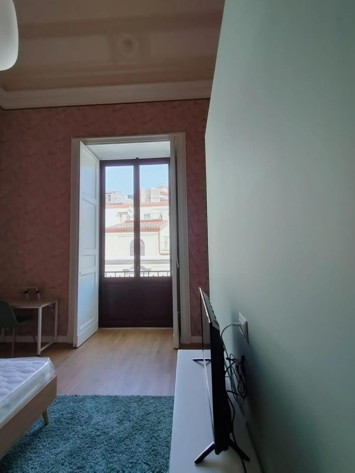 Hibiscus - Etnea Rooms Katanya Dış mekan fotoğraf