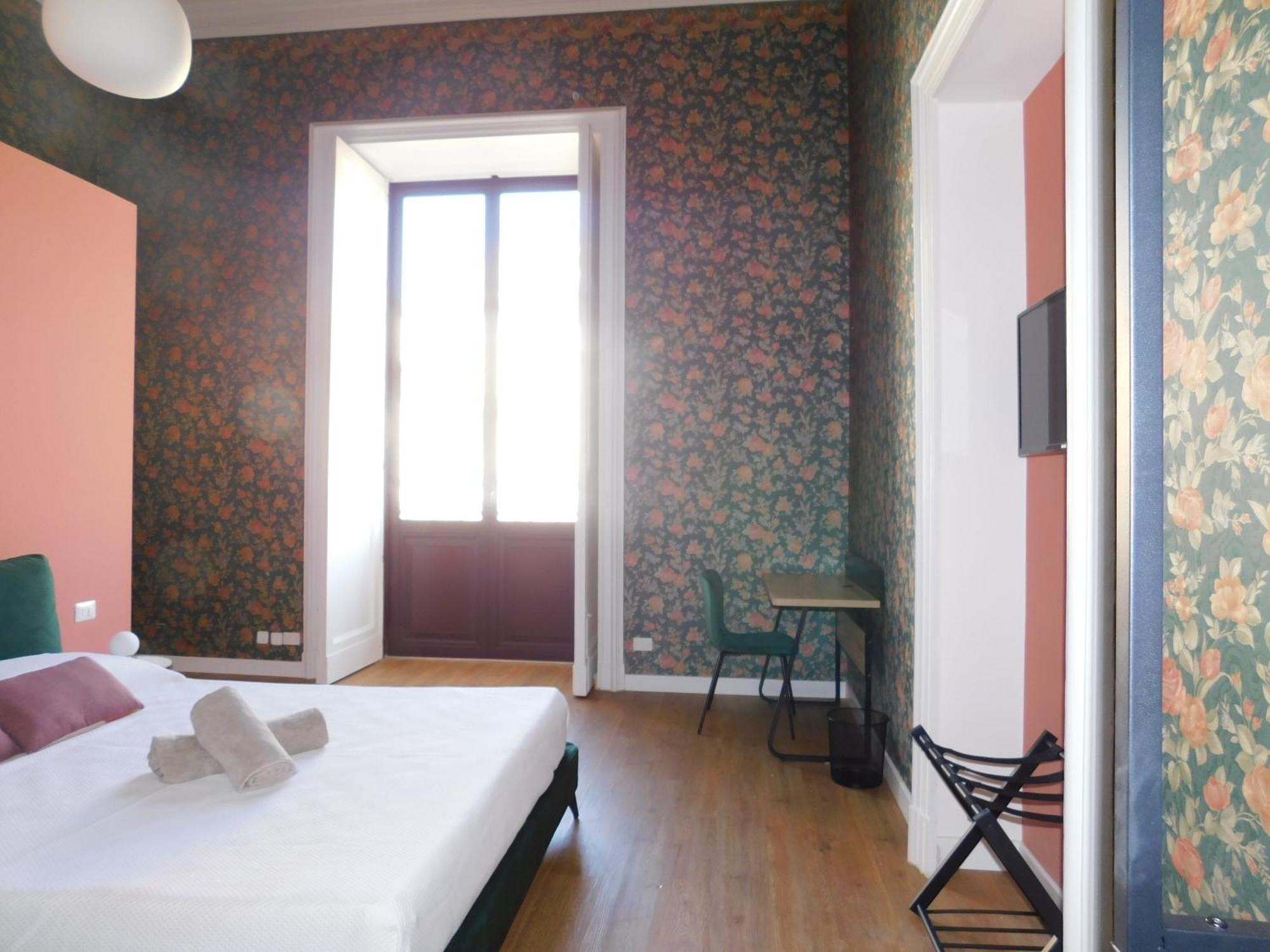 Hibiscus - Etnea Rooms Katanya Dış mekan fotoğraf